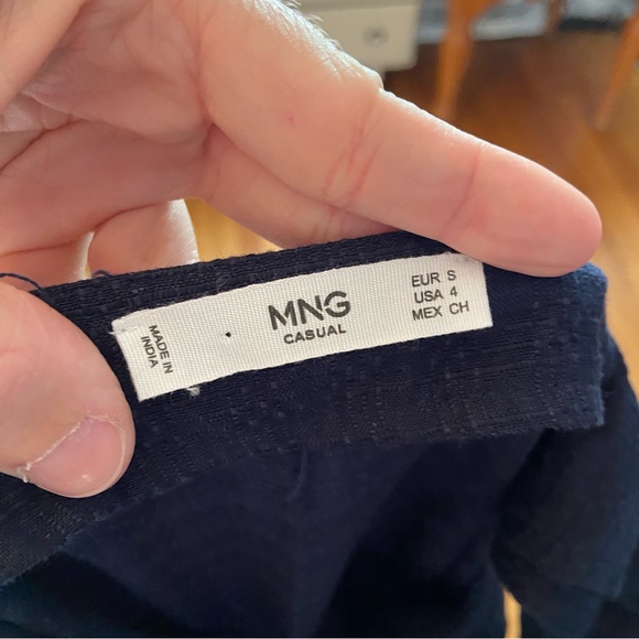 MNG Casual Dress - Like New! - Picture 5 of 5